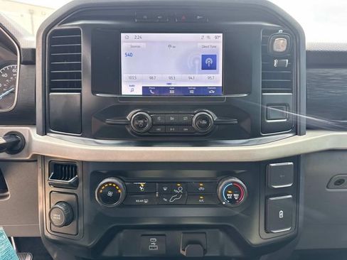 Used 2023 Ford F150 XLT image 18