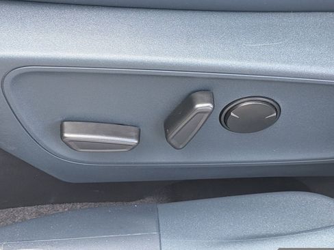 New 2025 Ford Maverick Lariat image 21