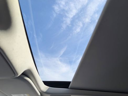 New 2025 Ford Expedition Platinum w/ Driver's Package image 16