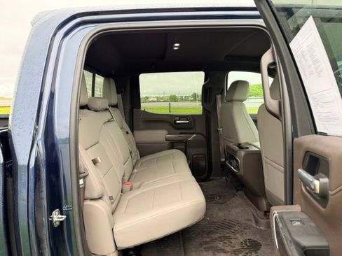 Used 2021 Chevrolet Silverado 1500 LTZ AWD/4WD image 9