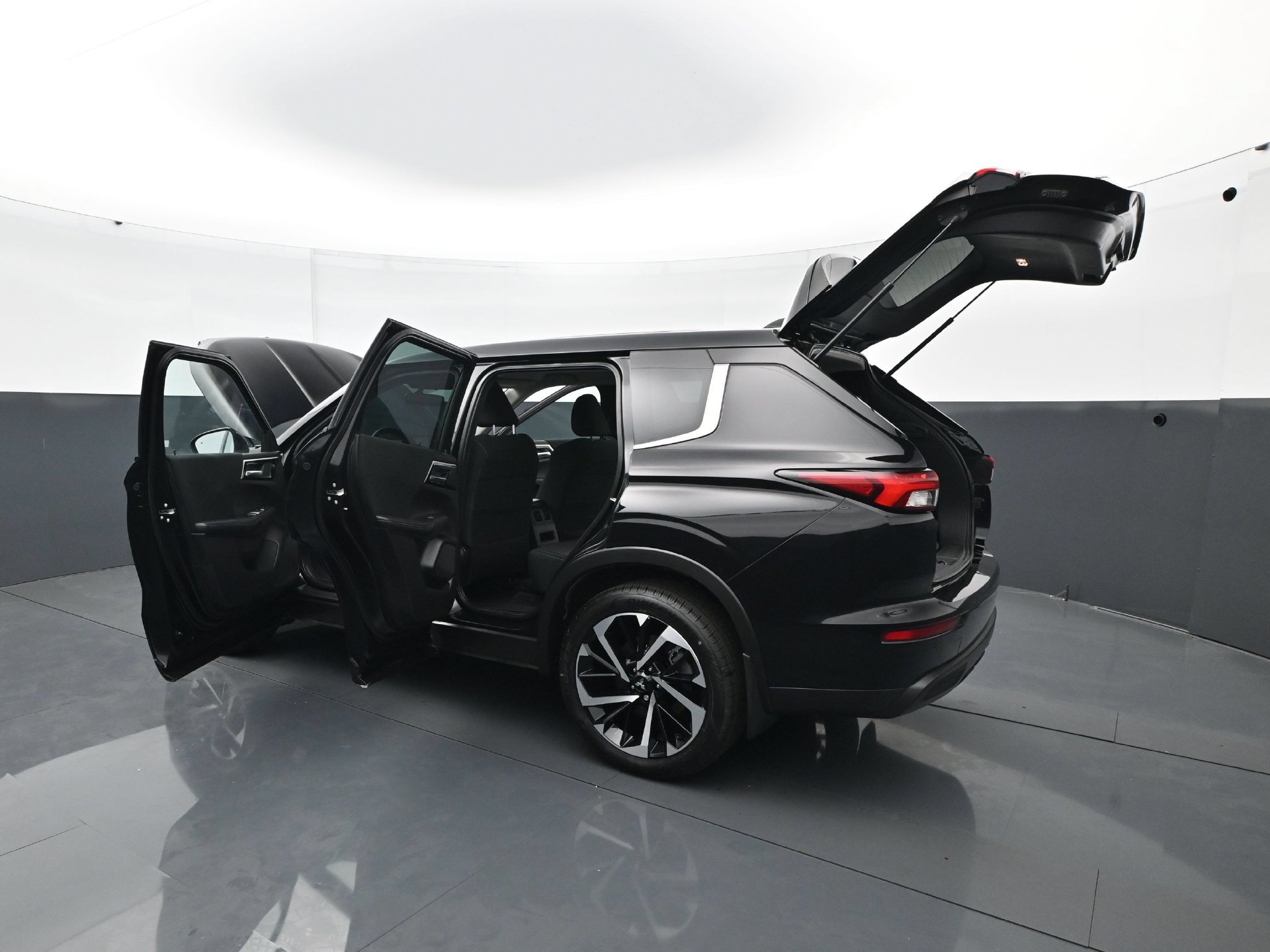 Used 2022 Mitsubishi Outlander ES AWD/4WD image 29