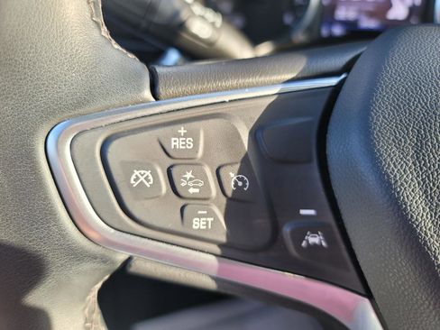 Used 2023 Chevrolet Equinox LT FWD image 22