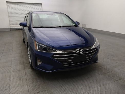 Used 2019 Hyundai Elantra SE image 14