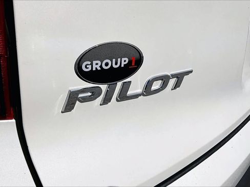 Used 2017 Honda Pilot EX-L image 10