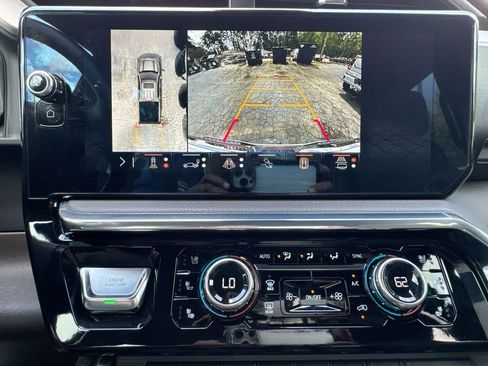 Used 2024 GMC Sierra 1500 Denali w/ Denali Reserve Package AWD/4WD image 28