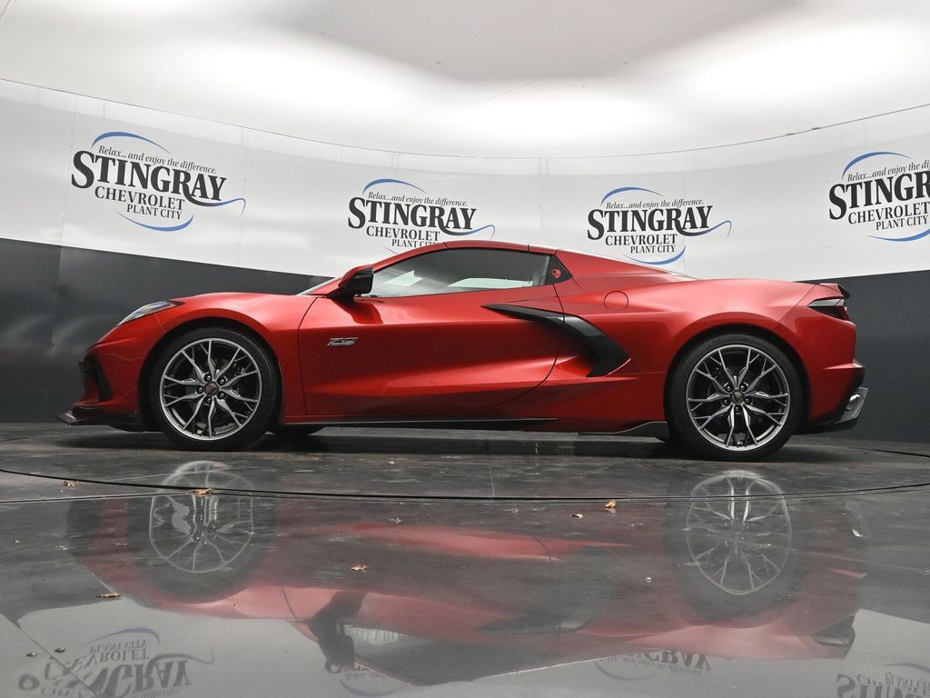 Used 2023 Chevrolet Corvette Stingray Convertible RWD image 29