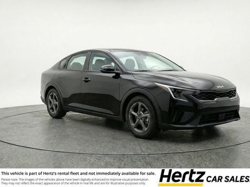 Used 2025 Kia K4 FWD image 1