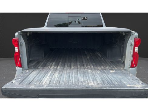 Used 2024 Chevrolet Silverado 1500 RST AWD/4WD image 26