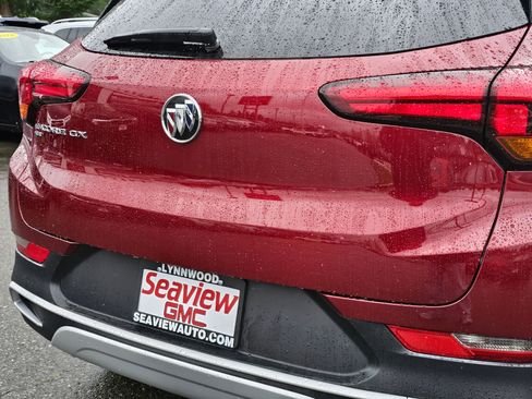 Used 2023 Buick Encore GX Select w/ Safety Package II image 13