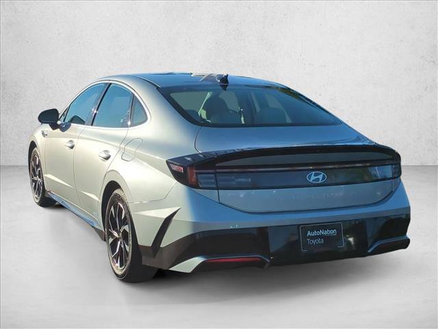 Used 2025 Hyundai Sonata SEL FWD image 8