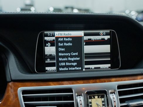 Used 2015 Mercedes-Benz E 63 AMG S-Model image 36