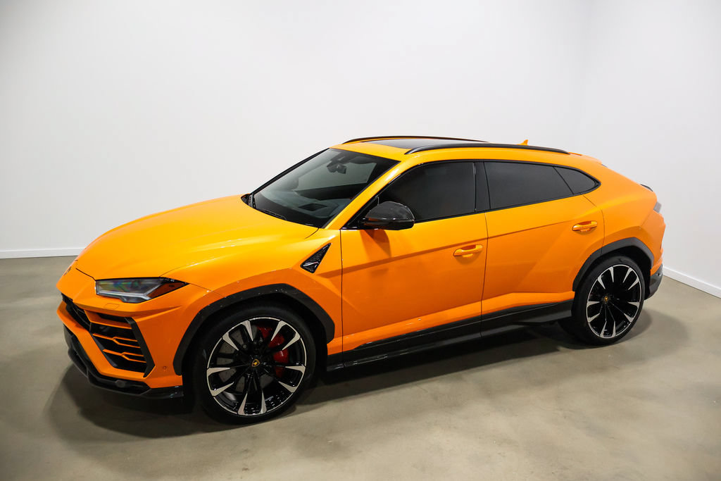 Used 2021 Lamborghini Urus AWD/4WD image 12