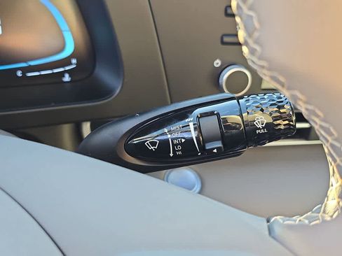 New 2026 Hyundai Elantra SEL Sport Premium image 25