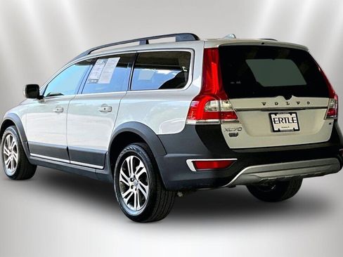 Used 2015 Volvo XC70 3.2 Premier AWD/4WD image 4