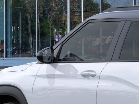 New 2026 Chevrolet TrailBlazer RS AWD/4WD image 12