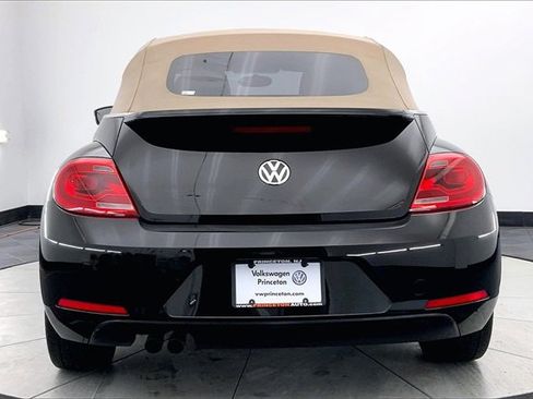 Used 2015 Volkswagen Beetle 1.8T image 4