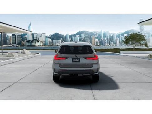 New 2026 BMW X1 xDrive28i w/ Technology Package AWD/4WD image 5