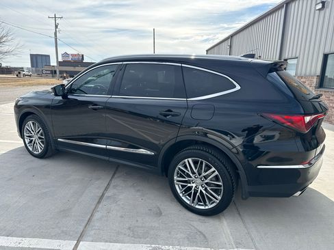 Used 2023 Acura MDX SH-AWD w/ Advance Package image 15