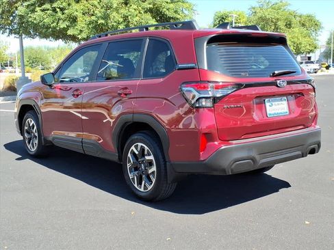 Certified 2025 Subaru Forester image 5