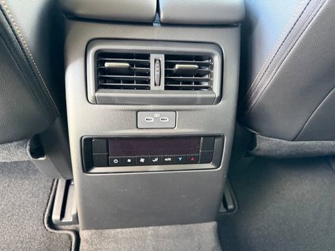 New 2026 MAZDA CX-90 3.3 Turbo w/ Select Package image 28