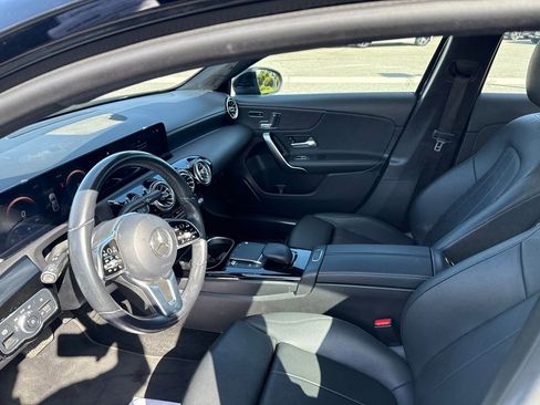 Used 2021 Mercedes-Benz A 220 image 9
