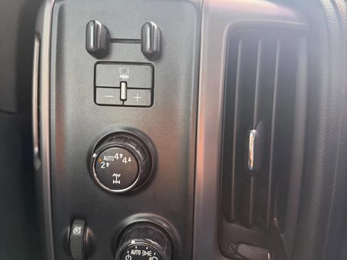 Used 2017 GMC Sierra 1500 SLT image 25