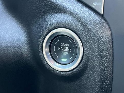 Used 2025 Chevrolet Silverado 2500 Custom w/ Custom Value Package image 30