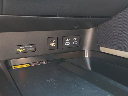 Certified 2025 Toyota Camry LE image 21