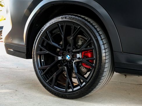 Used 2021 BMW X6 M w/ Competition Package image 61