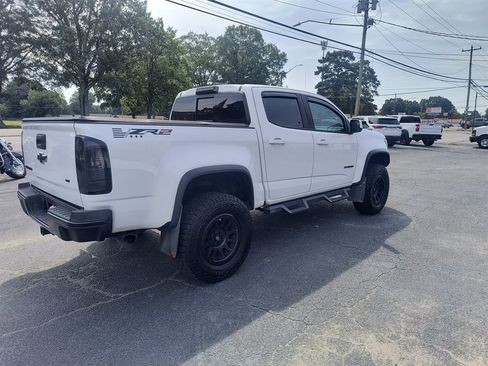 Used 2019 Chevrolet Colorado ZR2 AWD/4WD image 5