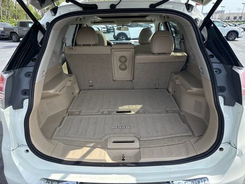Used 2015 Nissan Rogue SL w/ SL Premium Package image 23