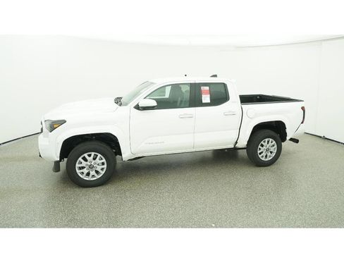 New 2026 Toyota Tacoma SR5 image 2
