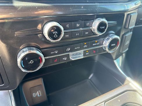 Used 2022 Ford F150 XLT w/ Equipment Group 302A High AWD/4WD image 17