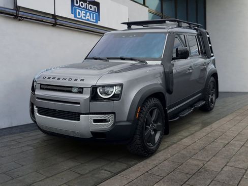 Used 2020 Land Rover Defender 110 S AWD/4WD image 7