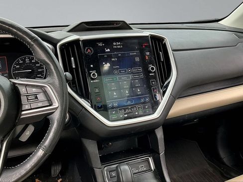 Used 2023 Subaru Ascent Limited w/ Technology Package AWD/4WD image 9