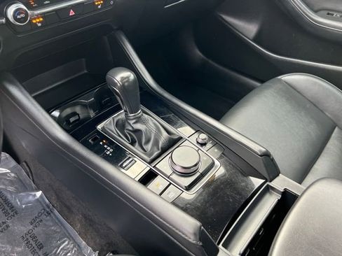 Used 2024 MAZDA MAZDA3 s image 26