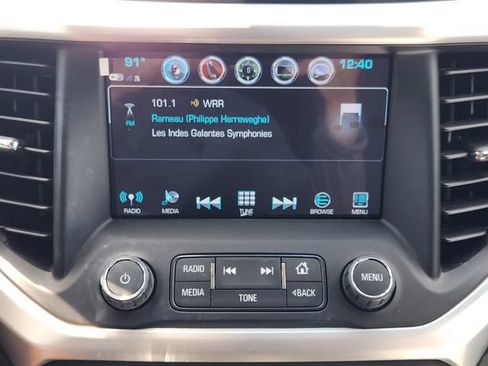 Used 2019 GMC Acadia SLT FWD image 14
