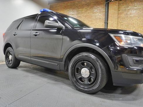 Used 2016 Ford Explorer 4WD Police Interceptor image 9