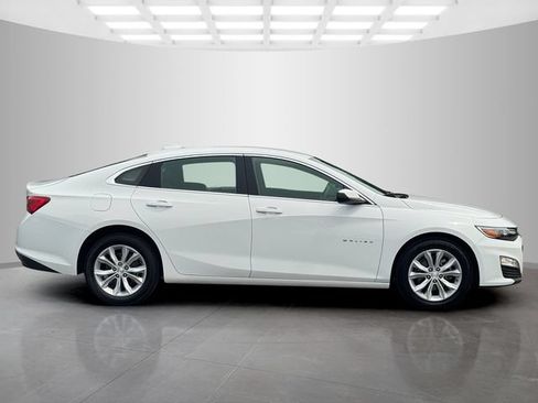 Used 2025 Chevrolet Malibu LT FWD image 8