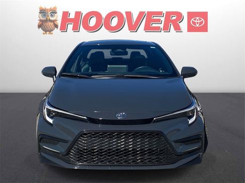 Used 2025 Toyota Corolla XSE image 7