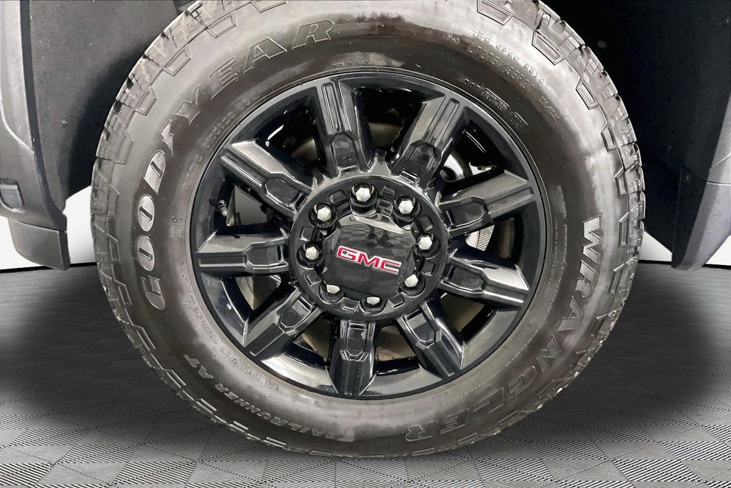 Certified 2025 GMC Sierra 2500 AT4 w/ AT4 Preferred Package AWD/4WD image 29