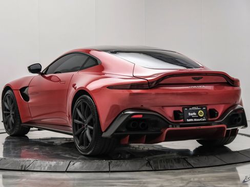 Used 2019 Aston Martin V8 Vantage Coupe RWD image 13