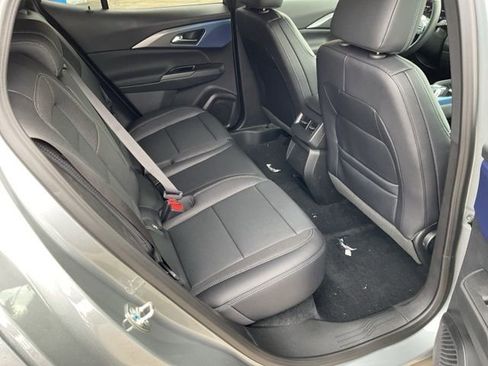 New 2026 Chevrolet Equinox EV LT image 17