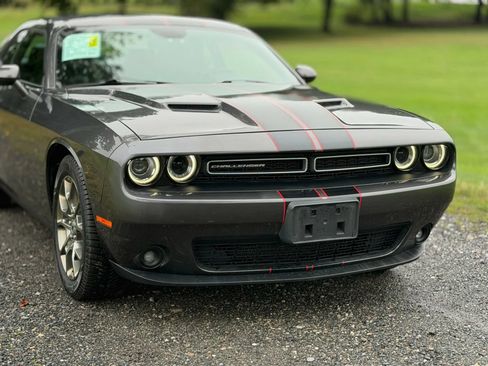 Used 2017 Dodge Challenger GT w/ Driver Convenience Group AWD/4WD image 18