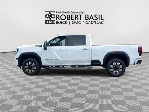 New 2026 GMC Sierra 3500 Denali w/ Denali Reserve Package AWD/4WD image 5