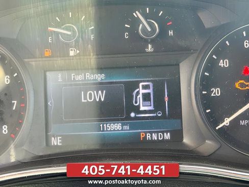 Used 2021 Buick Encore Preferred FWD image 22