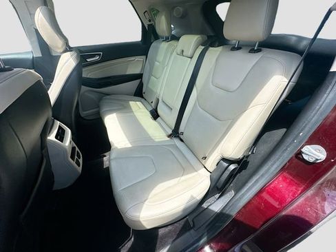 Used 2017 Ford Edge Titanium w/ Equipment Group 301A FWD image 26