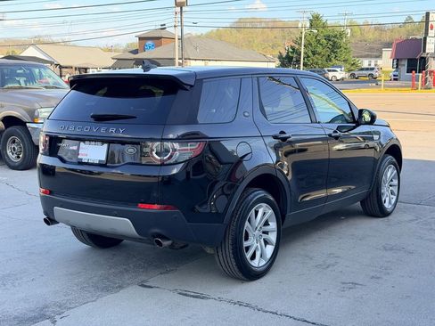 Used 2016 Land Rover Discovery Sport HSE image 7