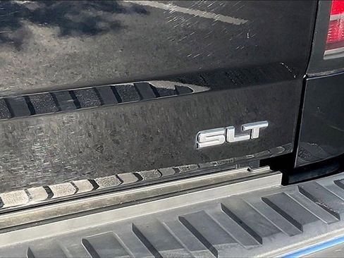 Used 2018 GMC Sierra 1500 SLT w/ SLT Premium Package image 8