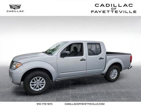 Used 2016 Nissan Frontier SV AWD/4WD image 1